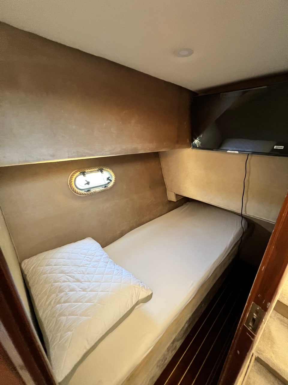 Fors Yacht iç mekan aydınlatma ve dekorasyon