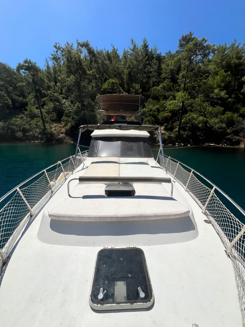 Fors Yacht flybridge üst güverte